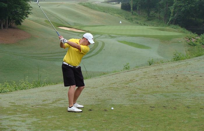 Griffin Leads NCAA Regional After Day 1