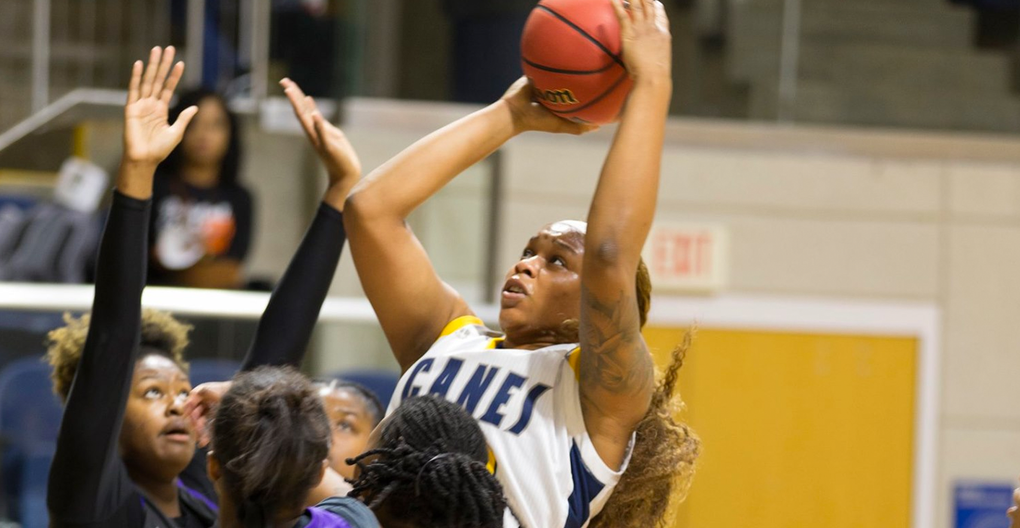 Lady Hurricanes Undefeated At PBC/SIAC Challenge