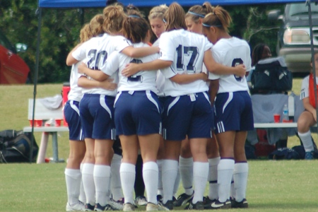 Women's soccer loses second straight