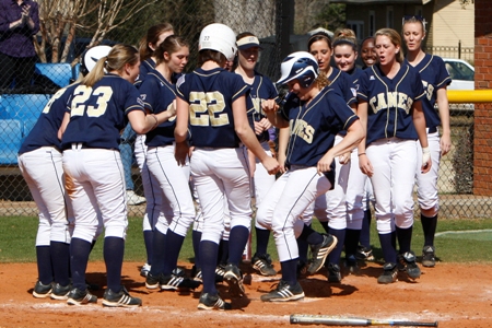 Ward adds seven to softball roster for 2011