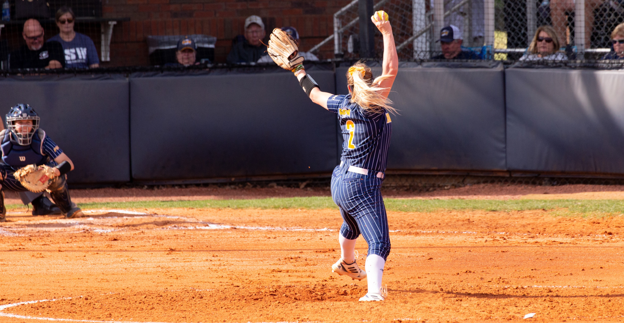 Lady Canes Finish Regular Season With Series Win
