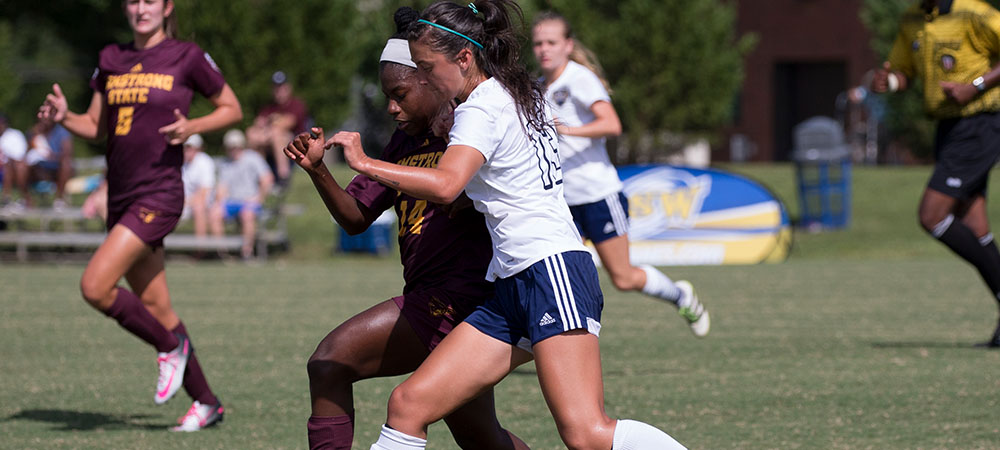 Lady 'Canes Shutout Screaming Eagles
